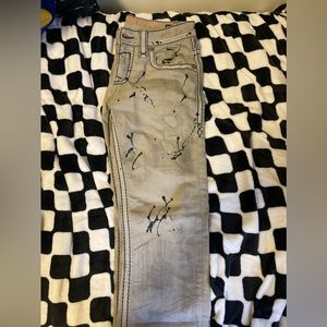Rock Revival Wilkins Straight Jean